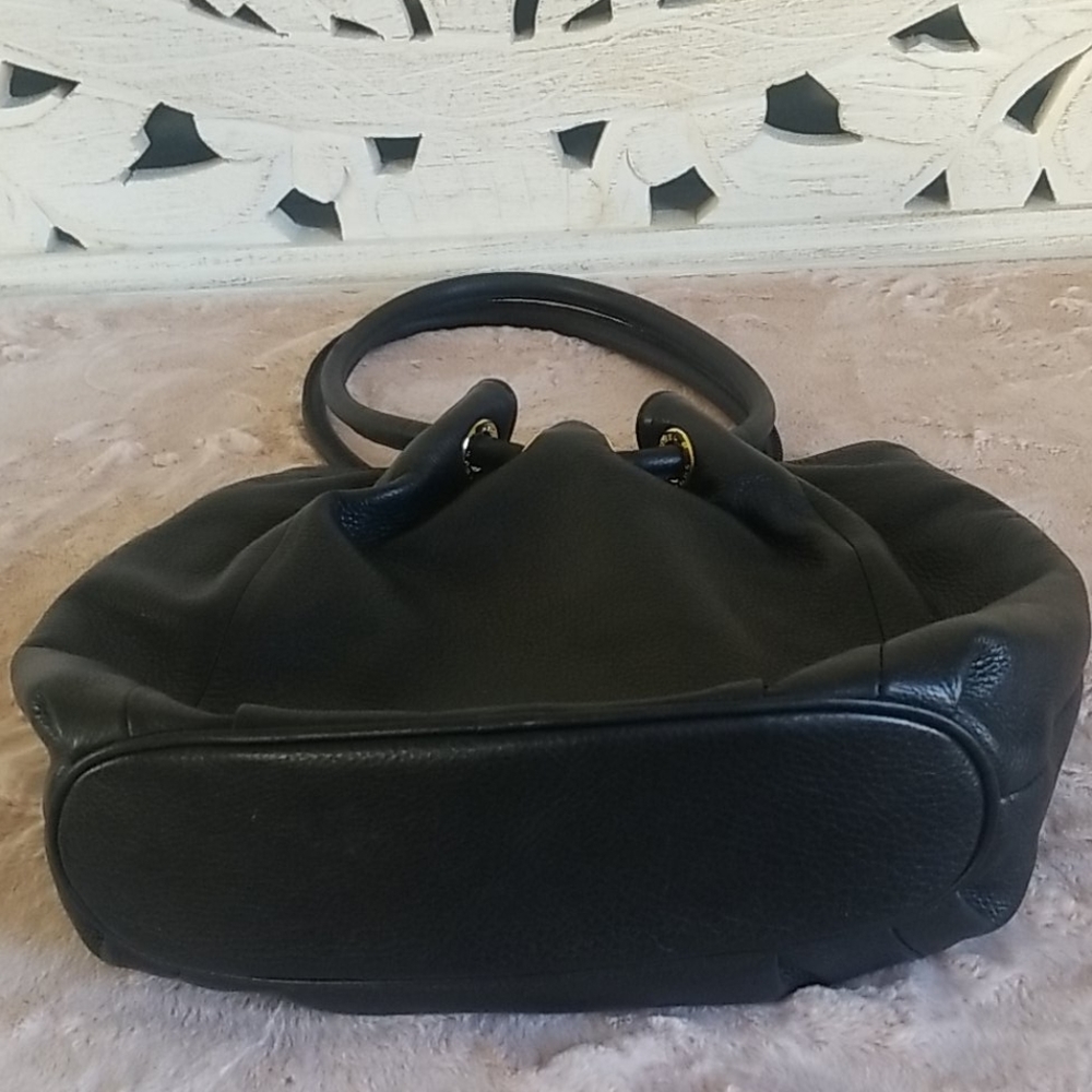 MICHAEL Michael Kors Black Leather Tote with Gold Hardware - Picture 9 of 16